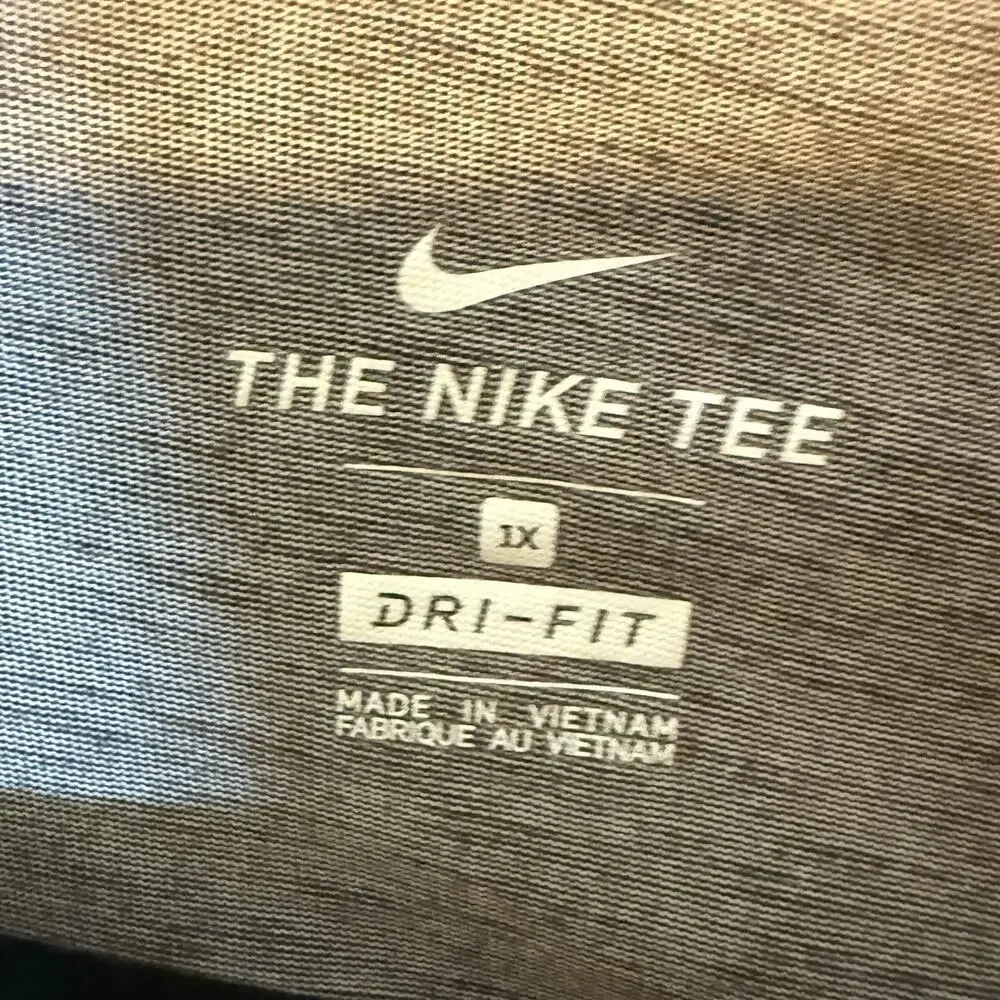 Nike Shirt Women 1X Gray Dri Fit Pink Big Swoosh Tshirt Stretch Casual Plus Size